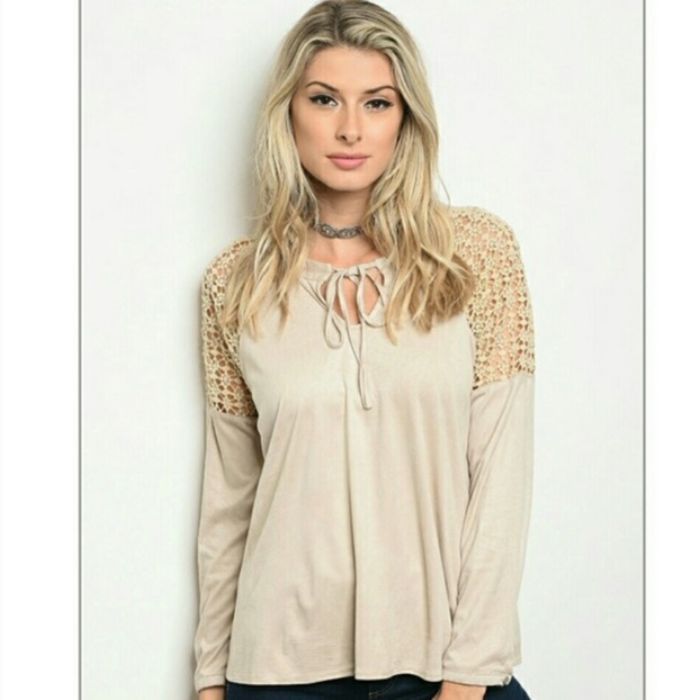 Lace Should Detail Top